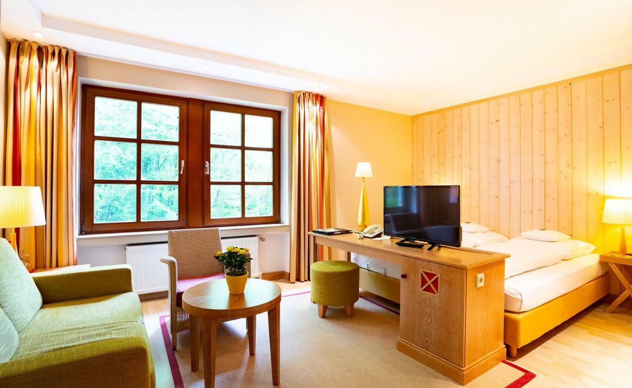 Ringhotel Der Waldkater Ринтельн Экстерьер фото