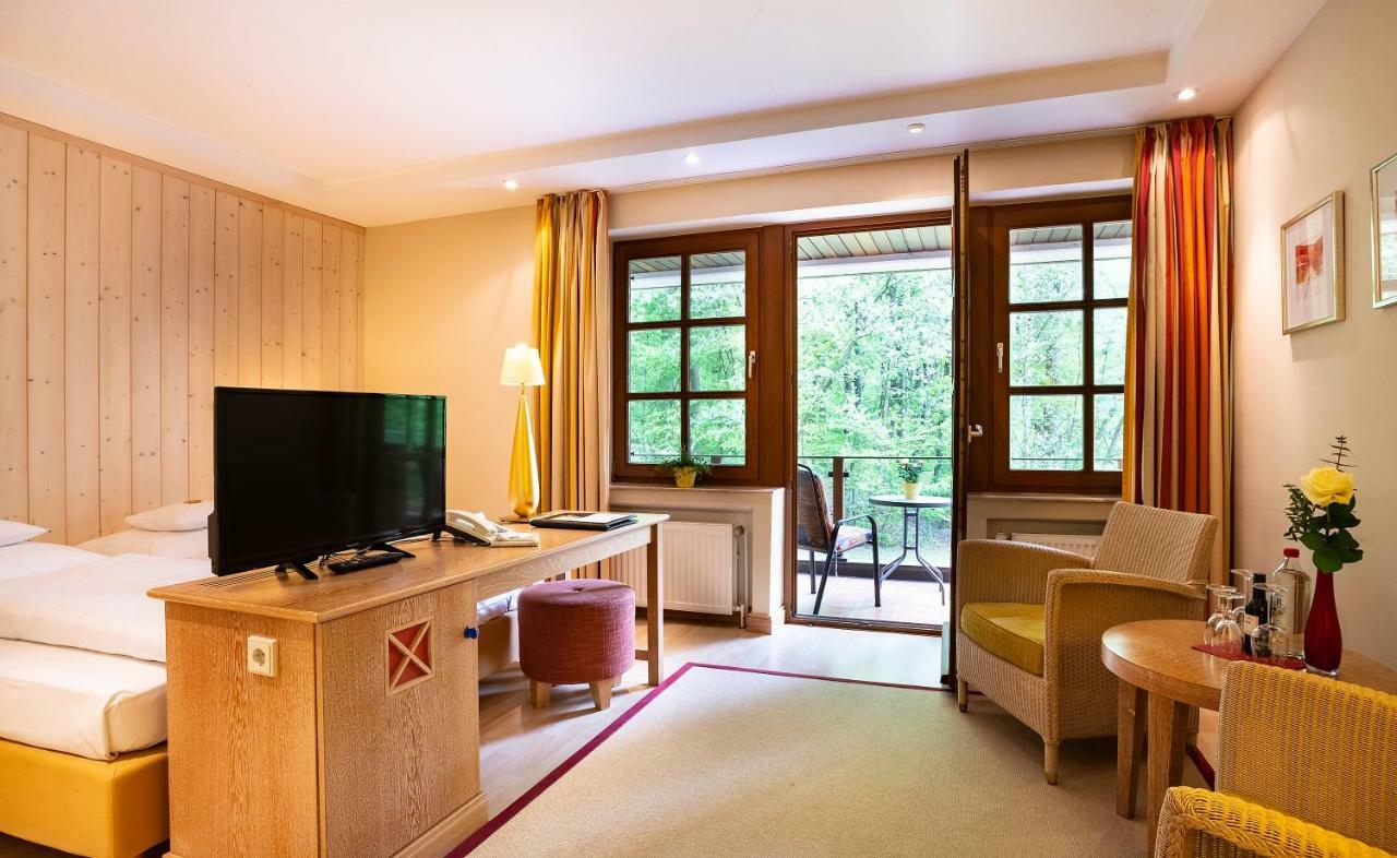 Ringhotel Der Waldkater Ринтельн Экстерьер фото